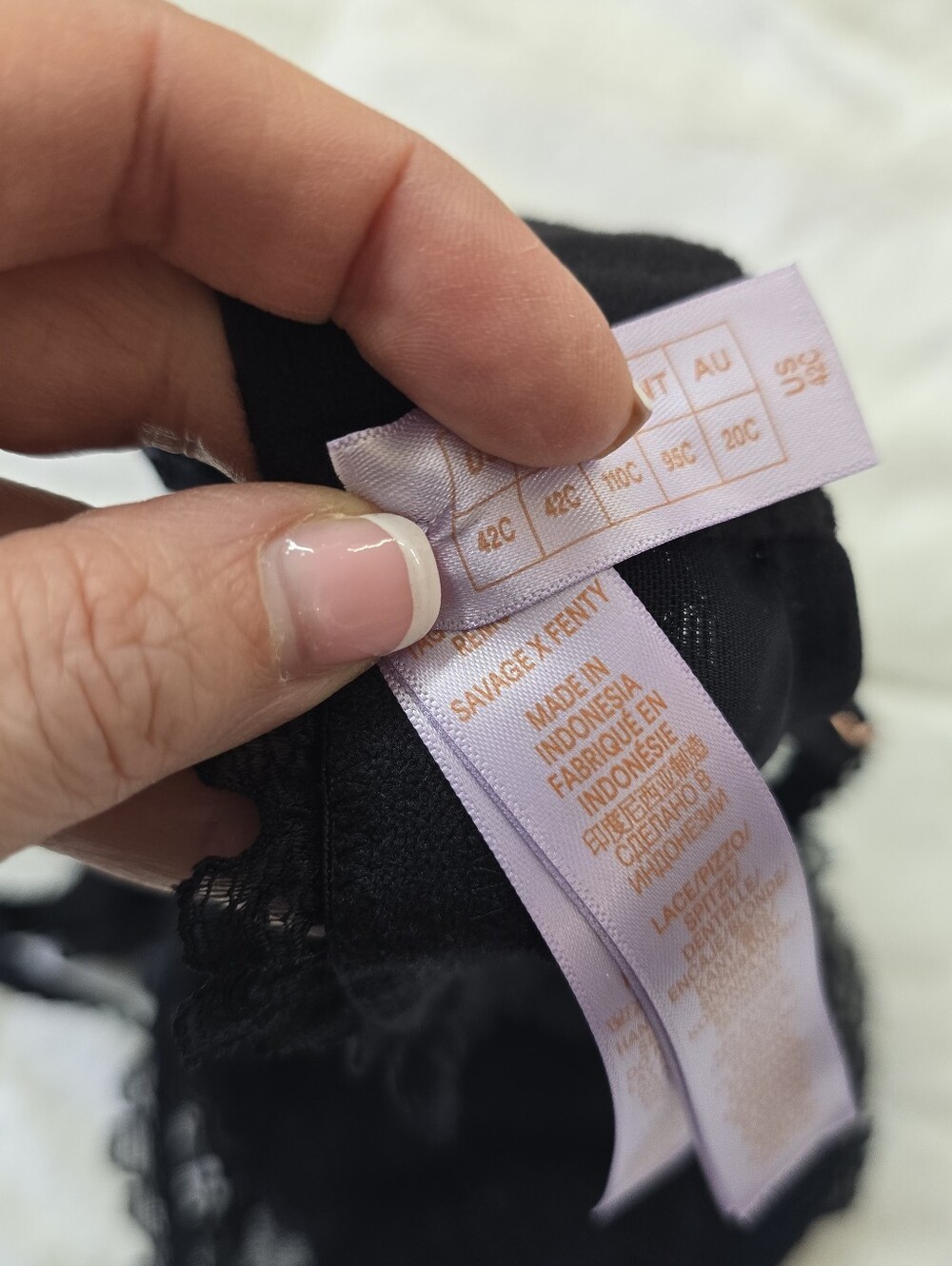 Savage X Fenty Black Lace Underwire Balconette Bra Size 42C - Picture 6 of 6